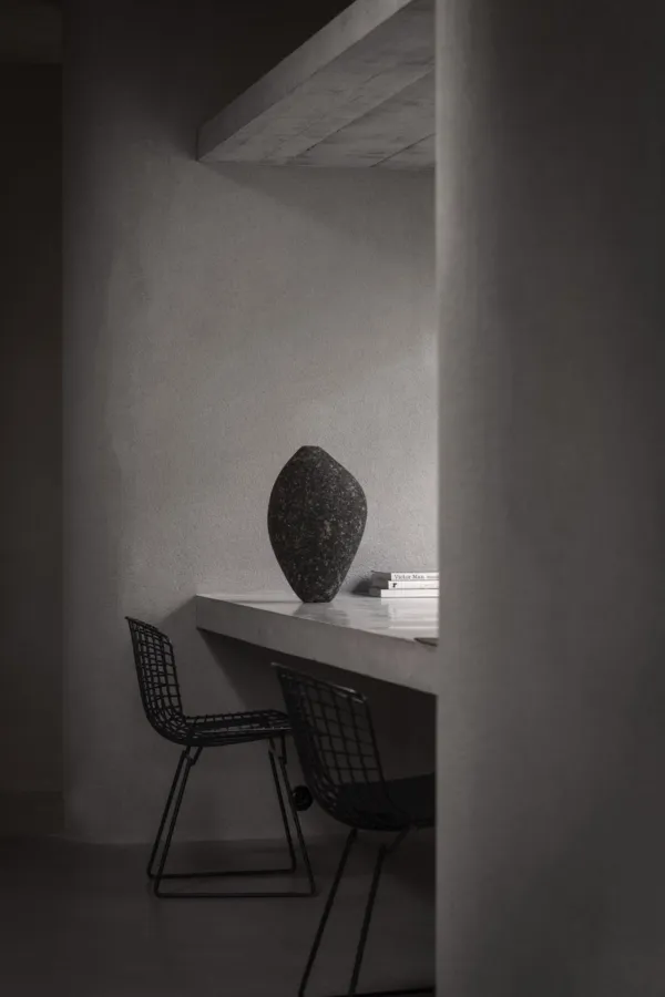 DOM-VC5-Vaso-carbono-5-by-Domingos-Totora-600x900.webp
