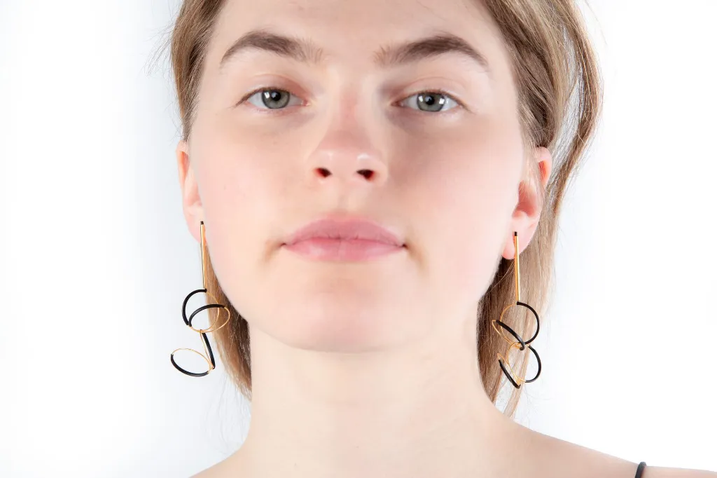 butterfly-earrings-ii-2.webp